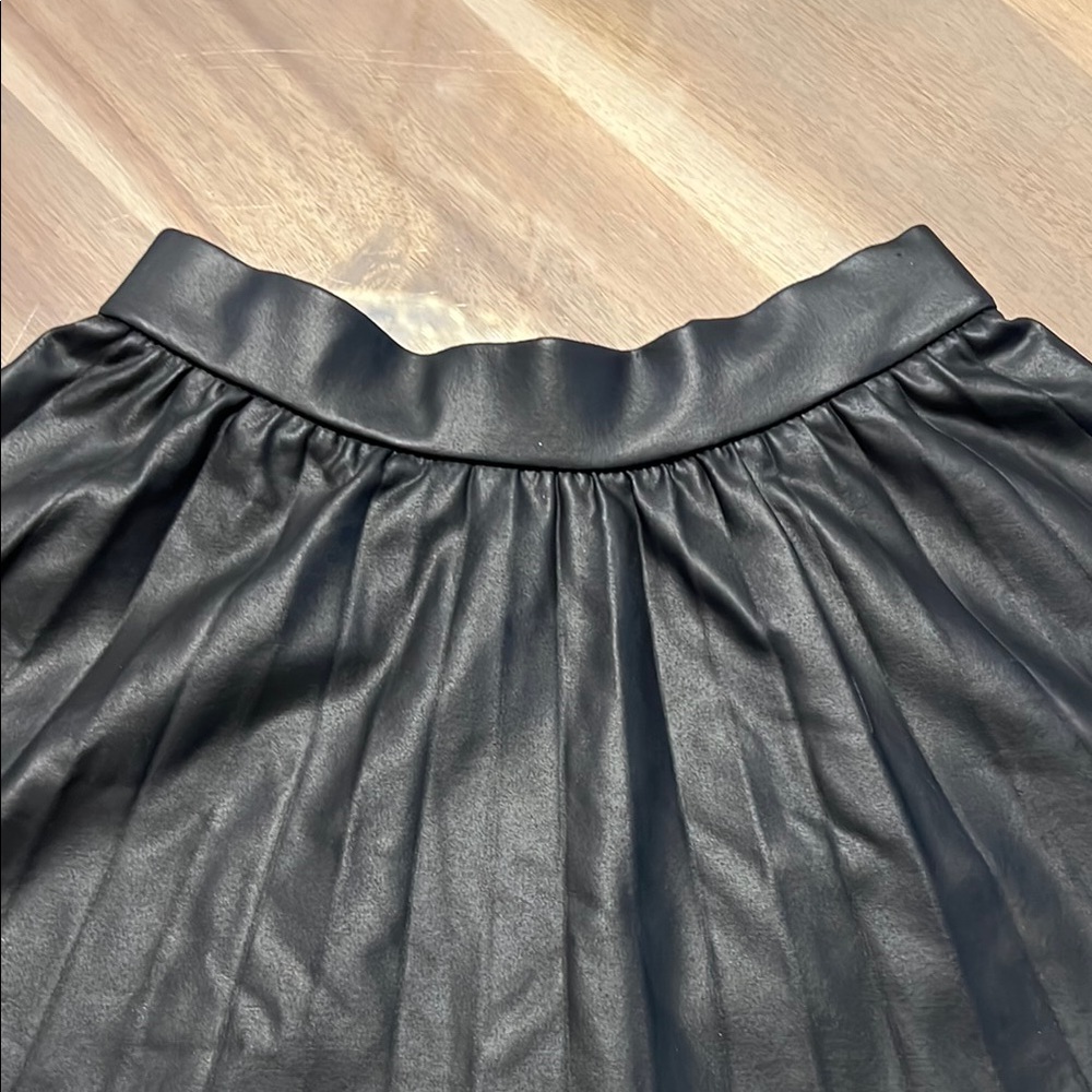 Zara Black and White Skater Mini Skirt - Picture 3 of 3
